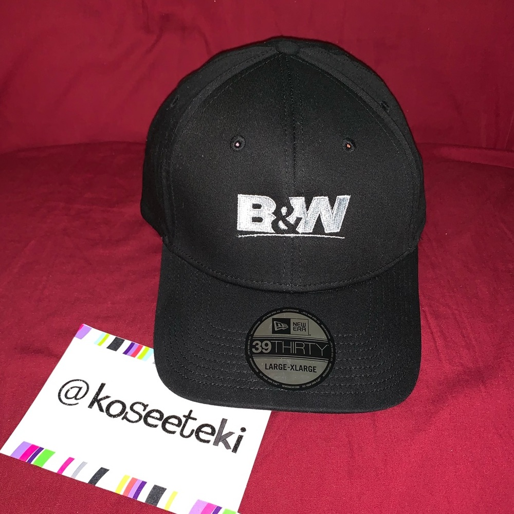 New Era 🧢 B&W front logo